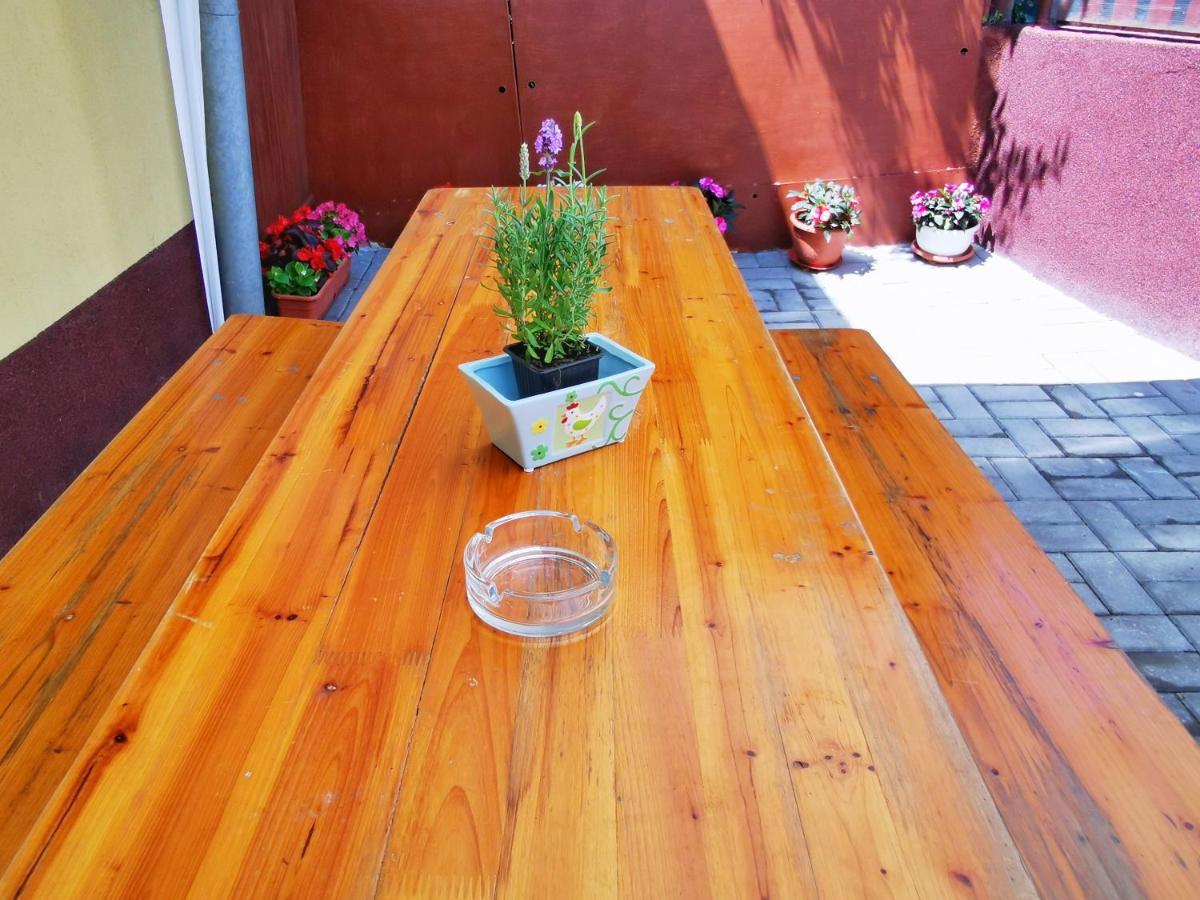 1 For Rent Hotel Cluj-Napoca Ngoại thất bức ảnh